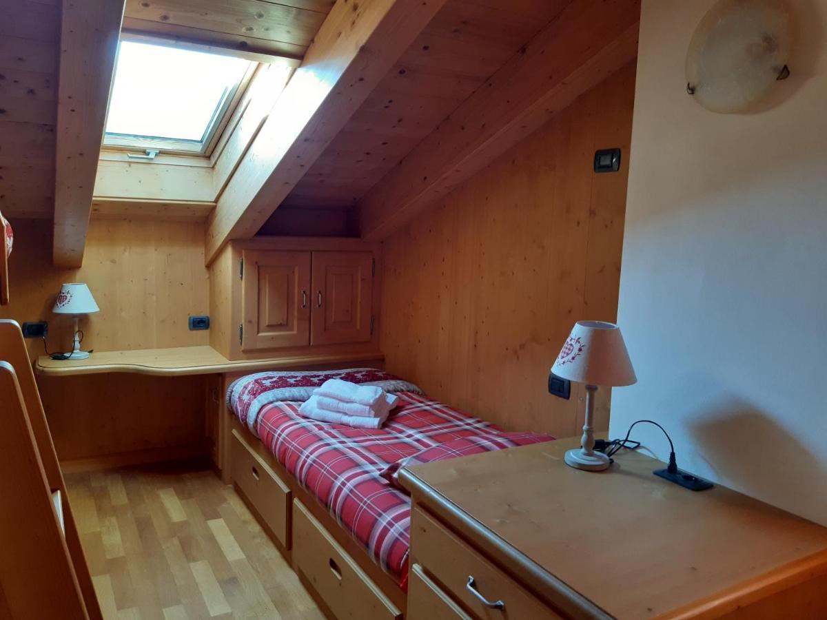 Apartament Mansarda Combo Bormio Zewnętrze zdjęcie